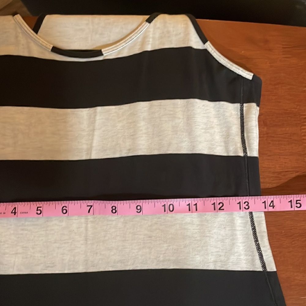 Lululemon Refresh Maxi Dress Black / White - Picture 7 of 10
